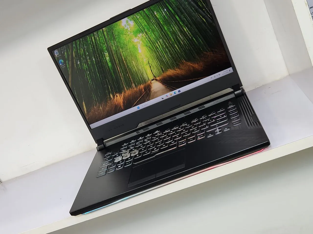 Asus ROG Strix i7 RTX 2060 Laptop – photo 7