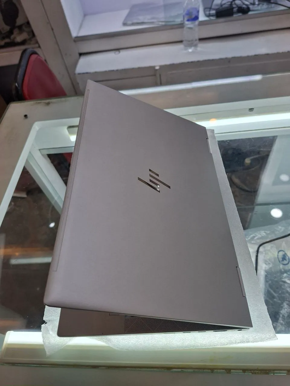 HP EliteBook 830 G8 x360 i7 – photo 3