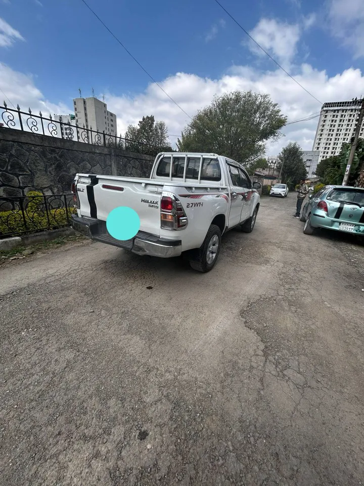 Toyota Revo Double Cab 2016 – photo 4