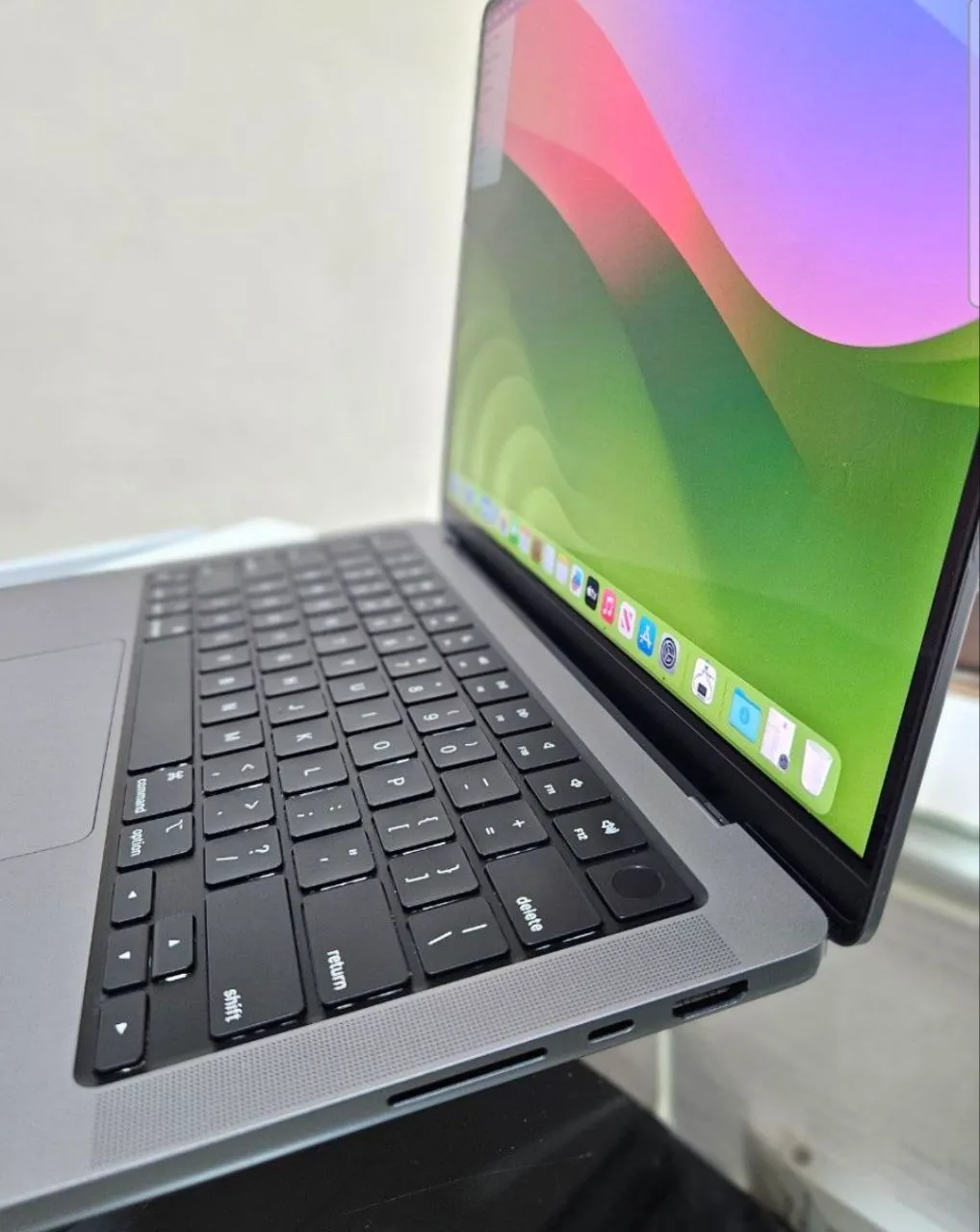 Apple MacBook Pro 14 M1 Pro – photo 3