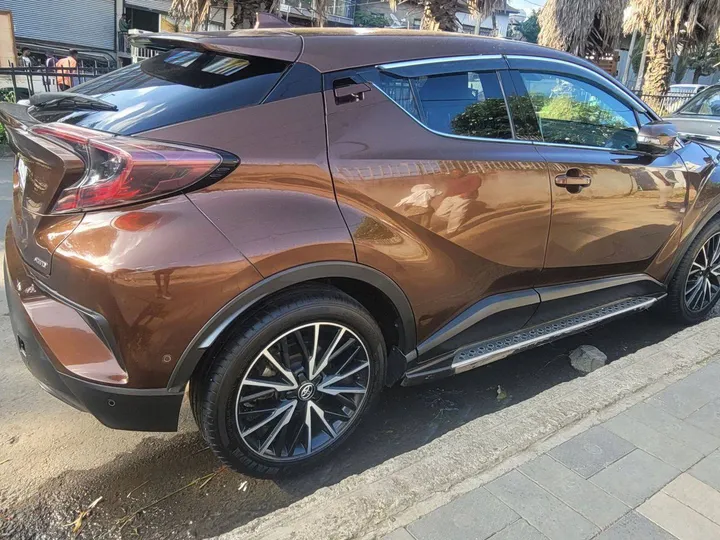 Toyota C-HR 2018 1.2T AWD – photo 6