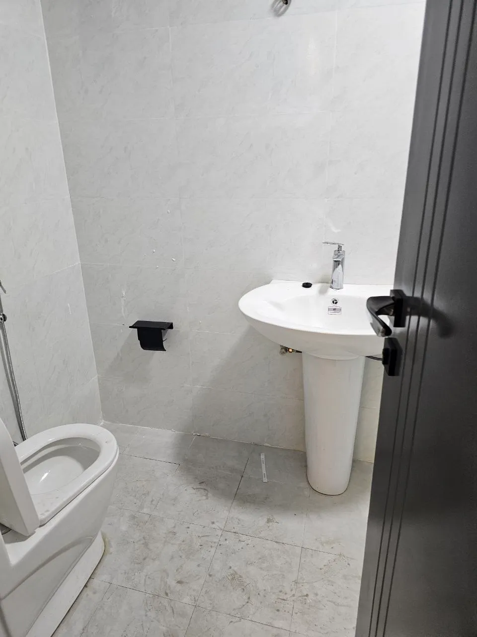 4 Bedroom Rental Apartment Summit – photo 7