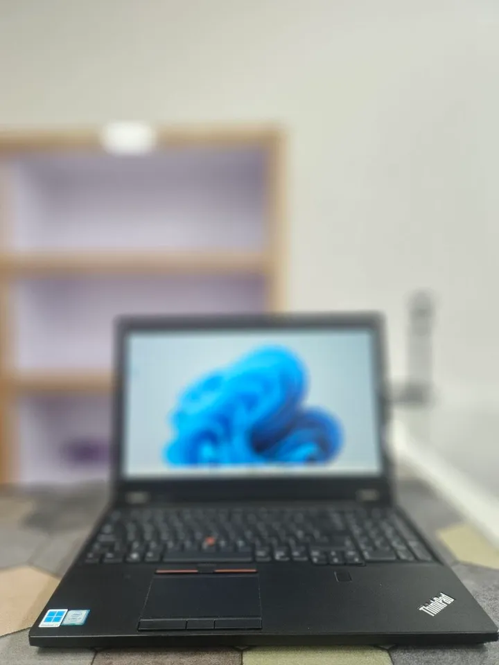 Lenovo ThinkPad P50 Workstation Laptop – photo 5
