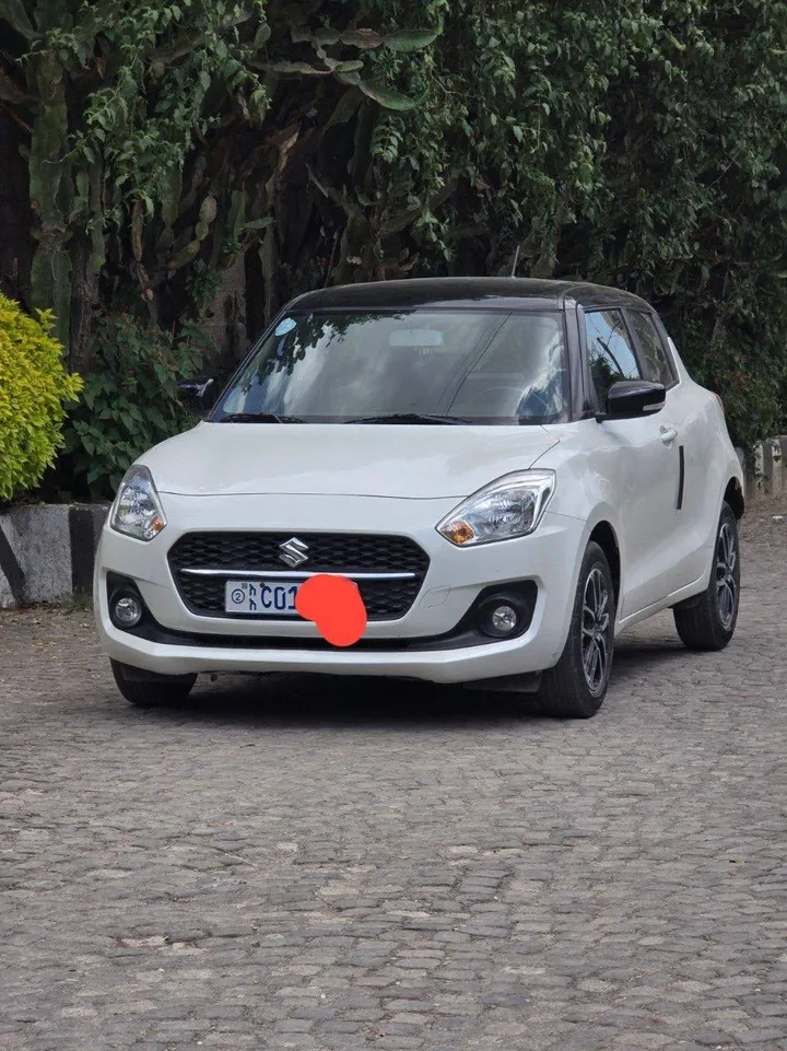 Suzuki Swift 2022 Full Option – photo 4