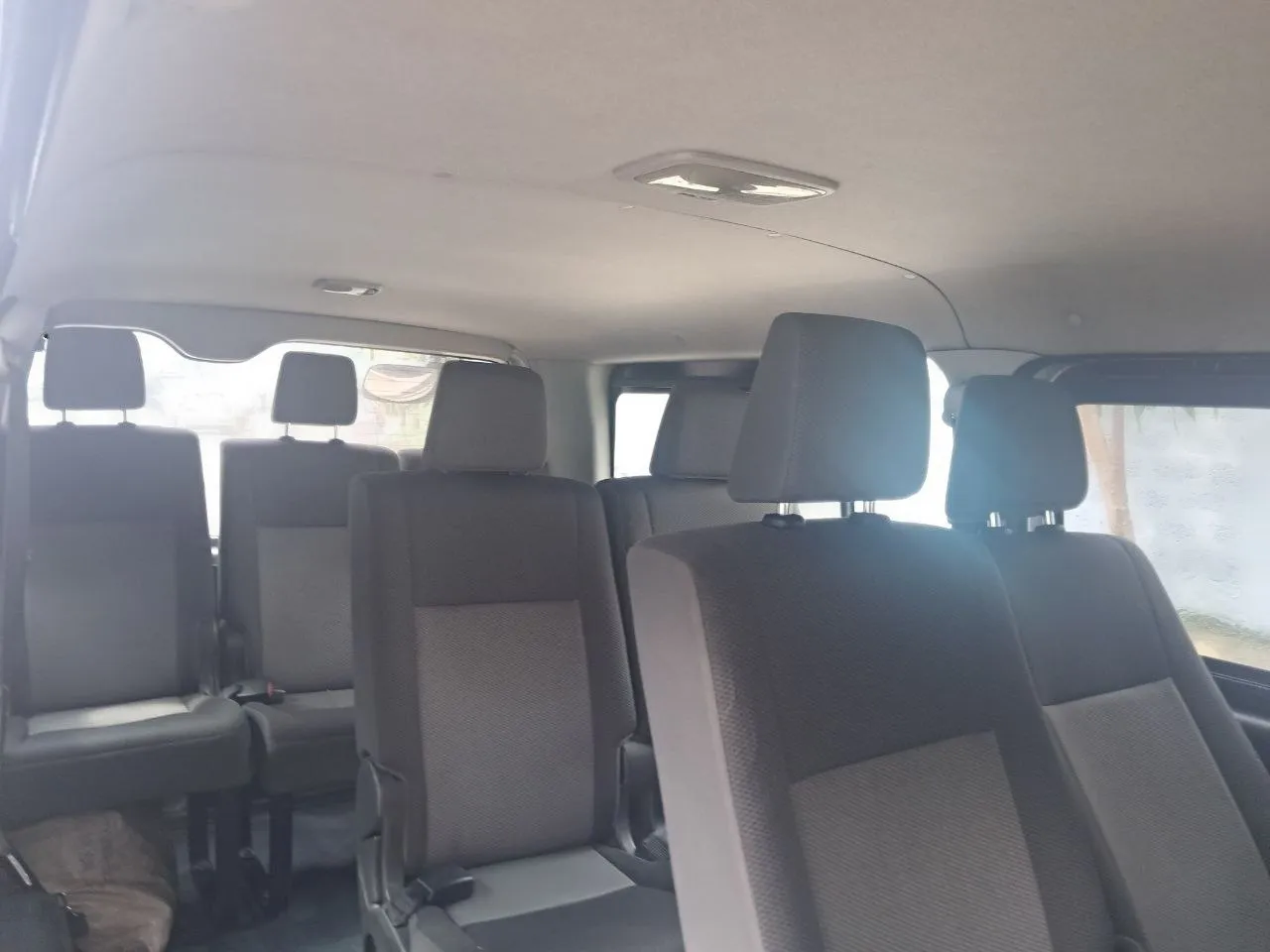 Toyota HiAce Super GL 2017 – photo 6