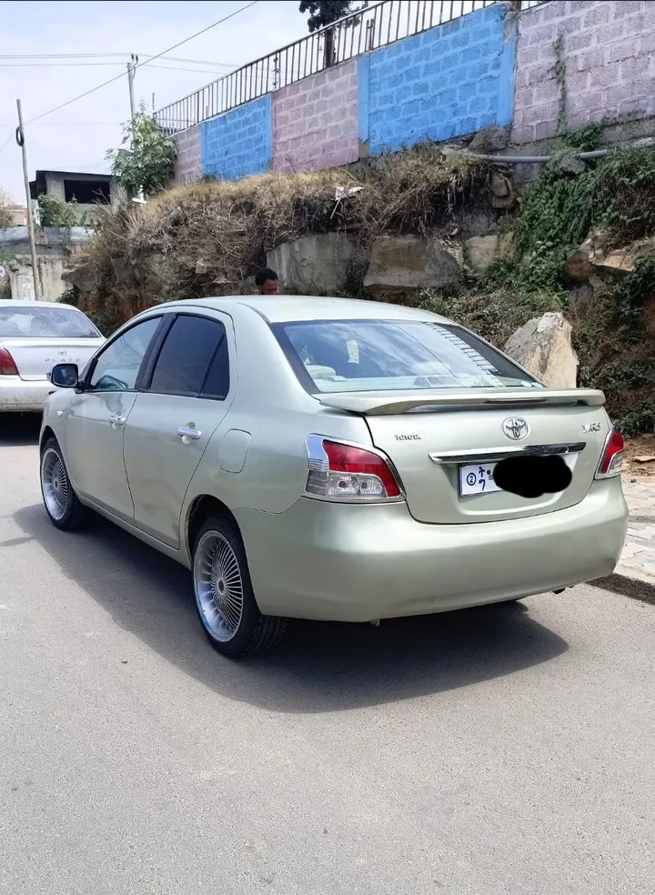 Toyota Yaris Belta 2007 – photo 4