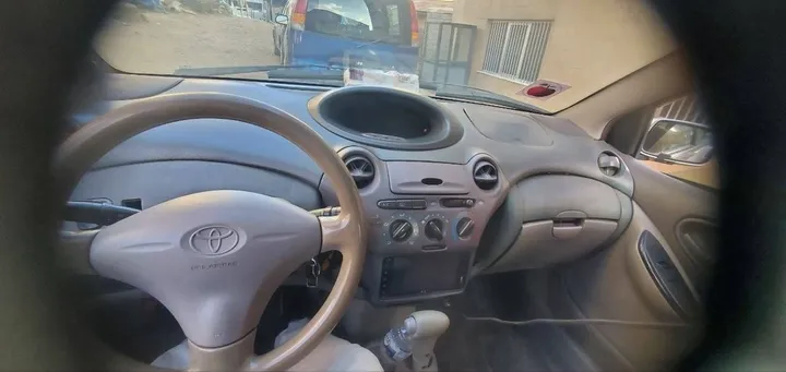 Toyota Platz 2000 Automatic – photo 4