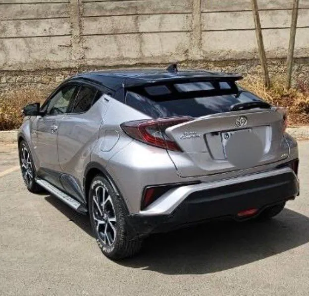 Toyota CHR 2017 Automatic – photo 4