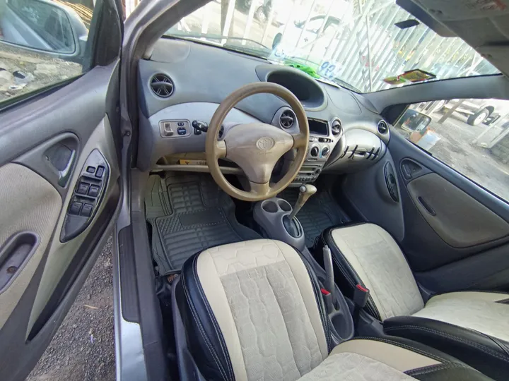 Toyota Platze 2001 Automatic – photo 4
