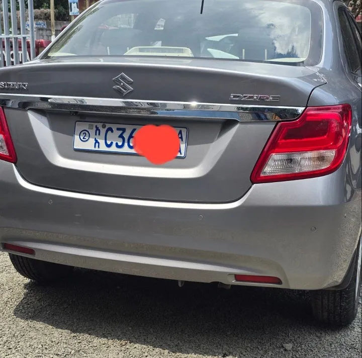 Suzuki Dzire 2022 Automatic – photo 5