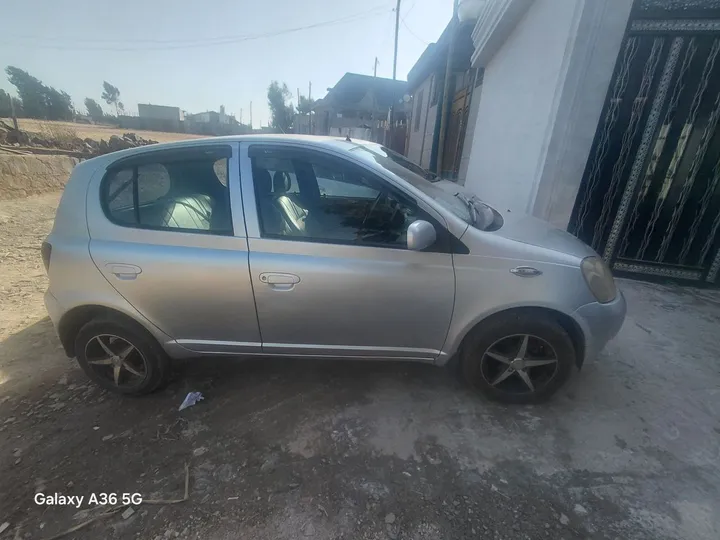 Toyota Vitz 2000 Manual – photo 3