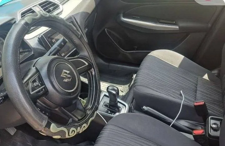Suzuki Dzire 2022 Automatic – photo 3