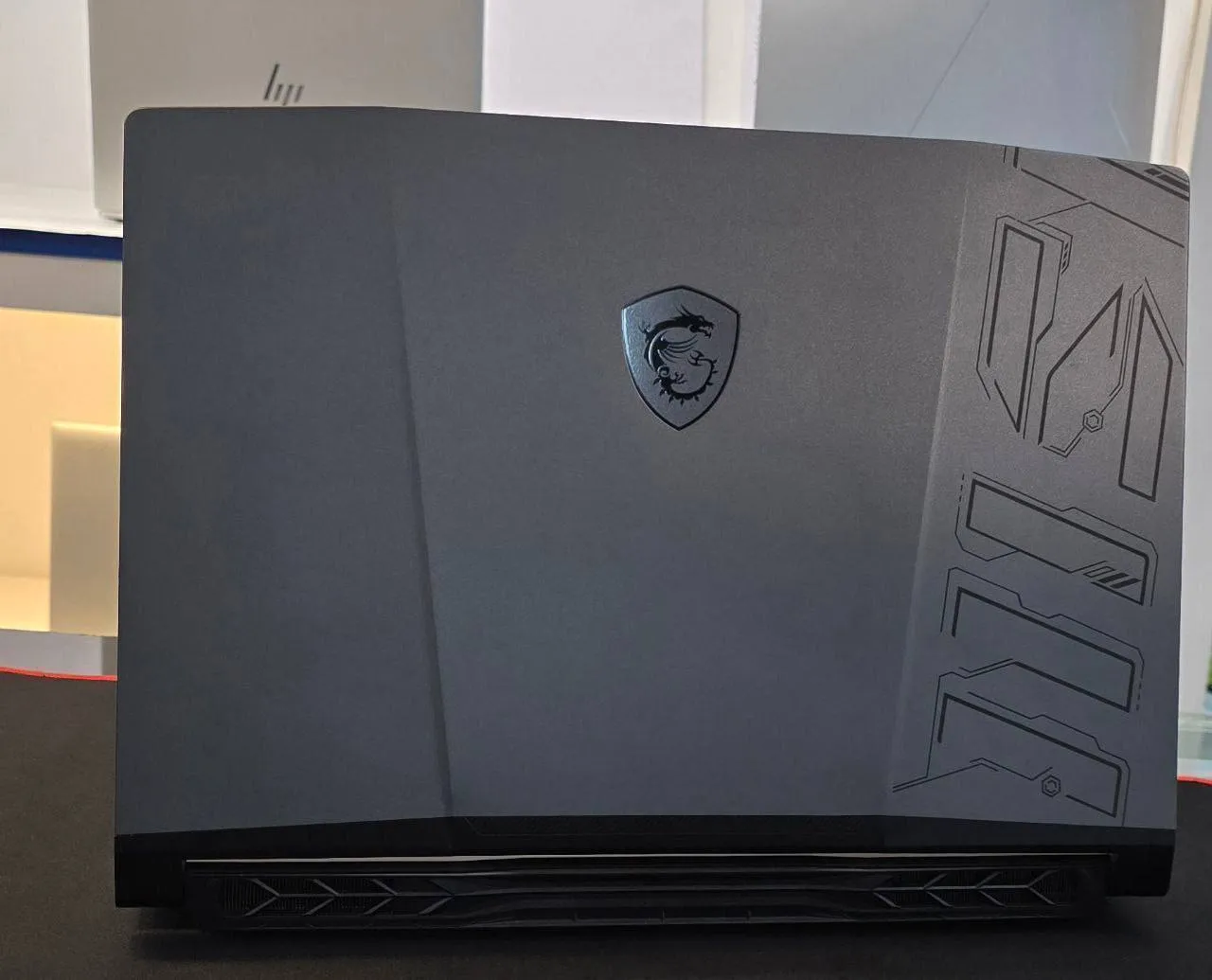 MSI Pulse 15 i7 RTX 4060 Laptop – photo 3