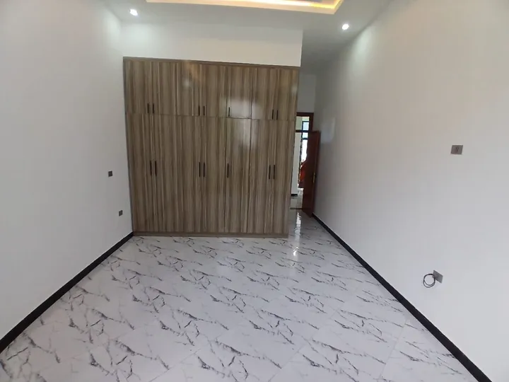Villa House for Sale Semit 72 – photo 7