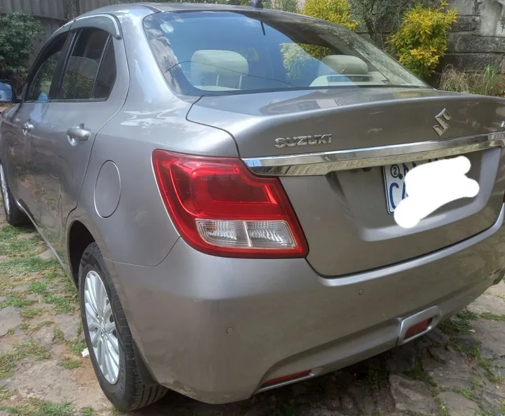 Suzuki Dzire 2022 Silver – photo 3