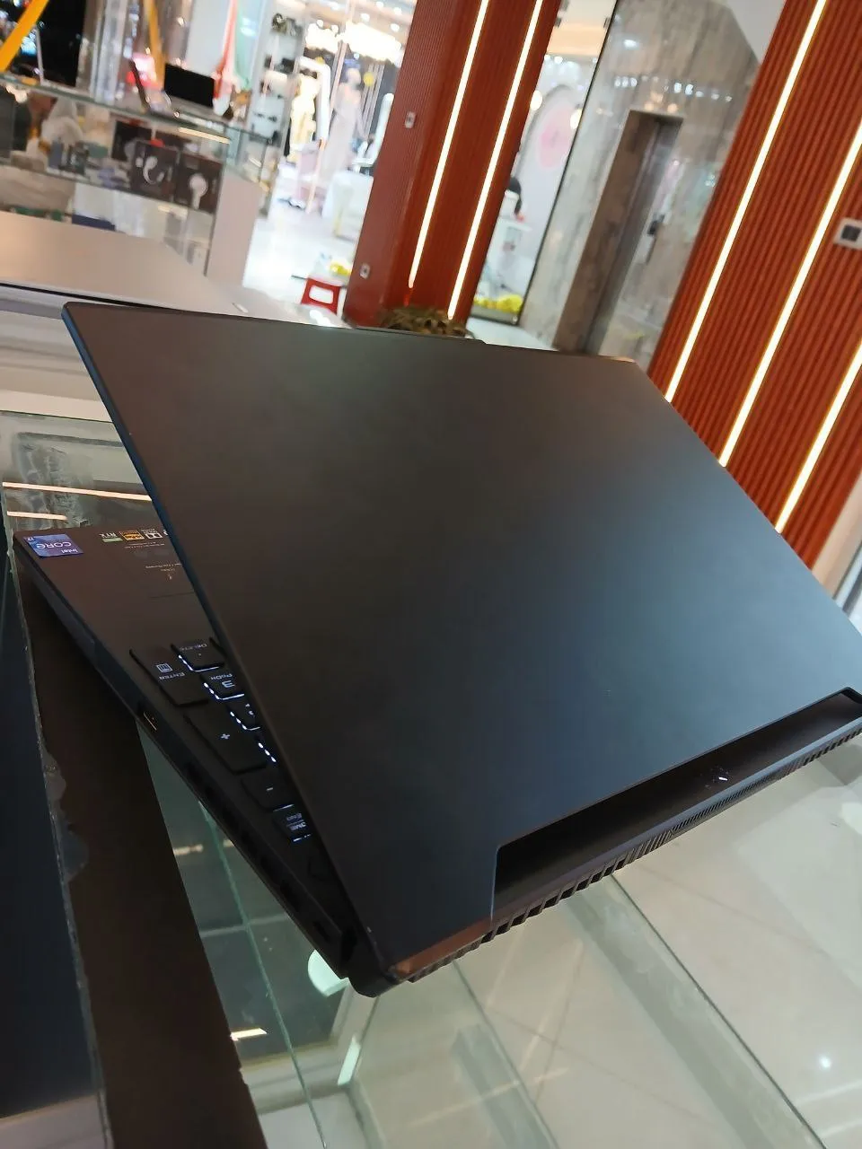ASUS TUF Dash F15 Gaming Laptop – photo 4