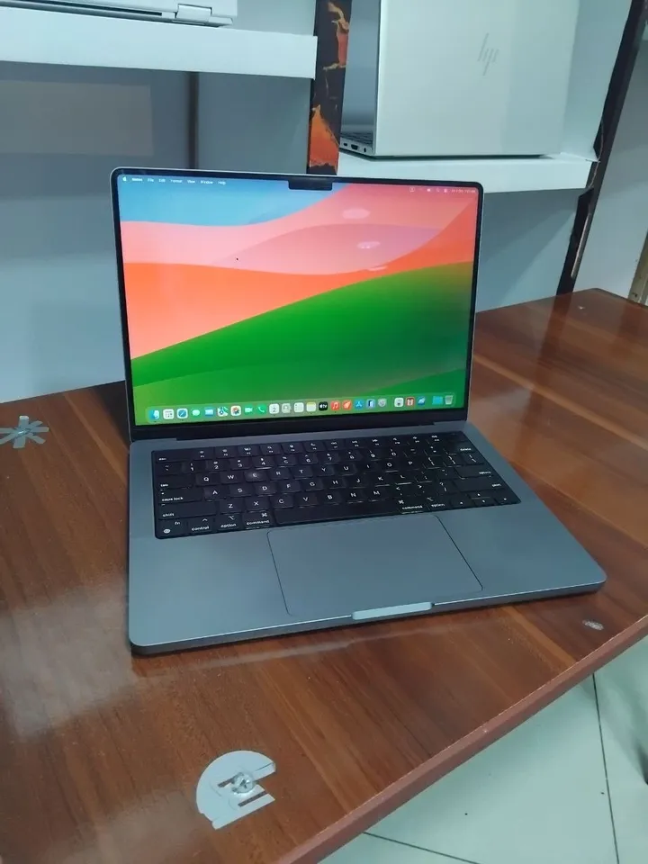 Apple MacBook Pro M1 Pro 14-inch – photo 6