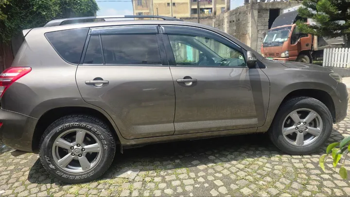 Toyota Rav4 2012 2.0L – photo 4