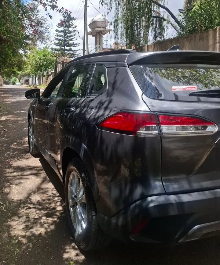 Toyota Corolla Cross Hybrid 2023 – photo 3