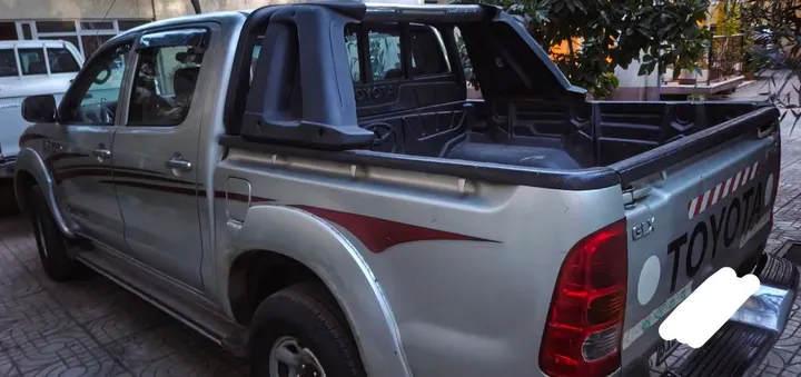 Toyota Hilux Manual 2006 – photo 3
