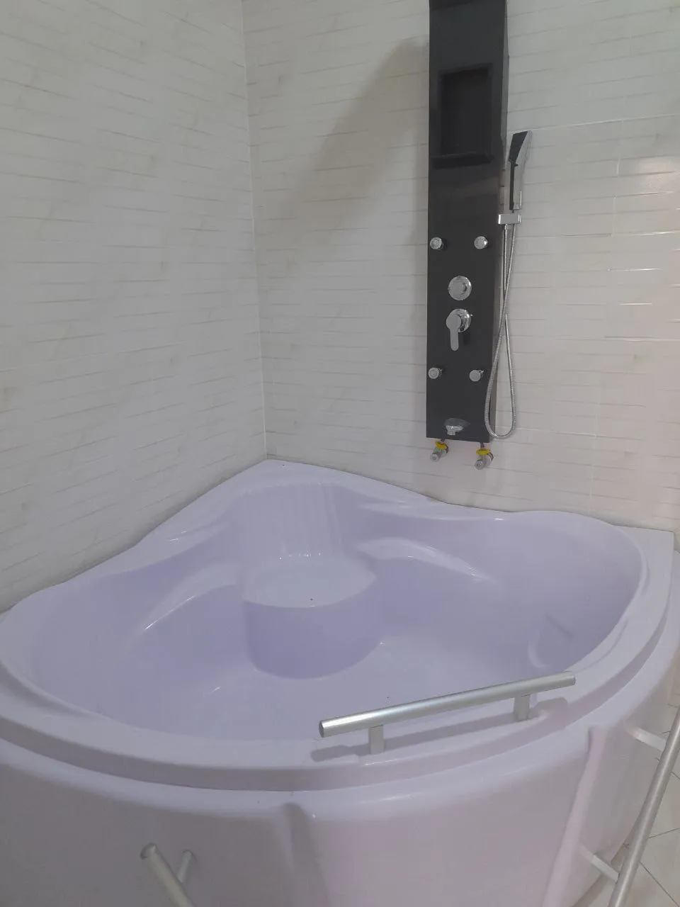 4 Bedroom Villa in Summit Birhanu – photo 7