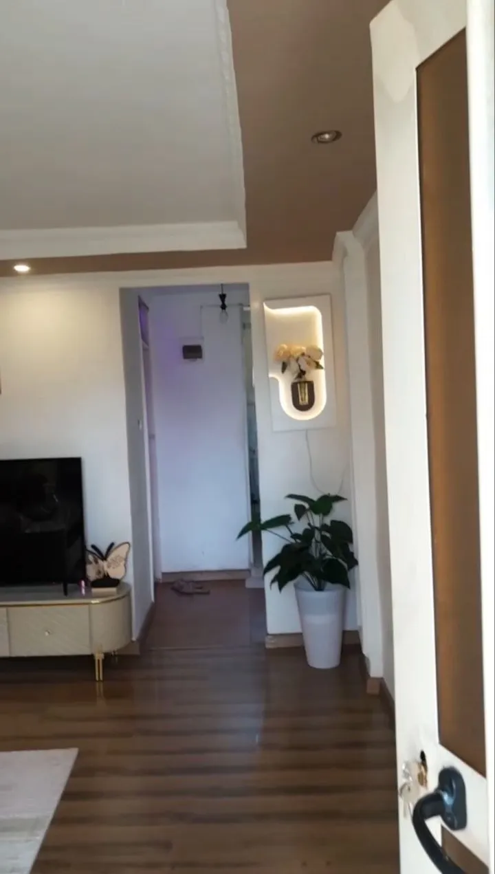 One Bedroom Summit Condominium 47sqm – photo 7
