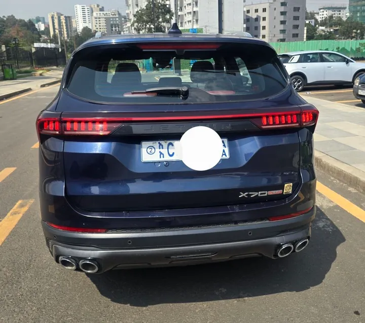 X70 Plus 2022 Automatic SUV – photo 10