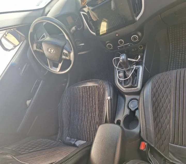 Toyota Yaris Compact 2006 – photo 4