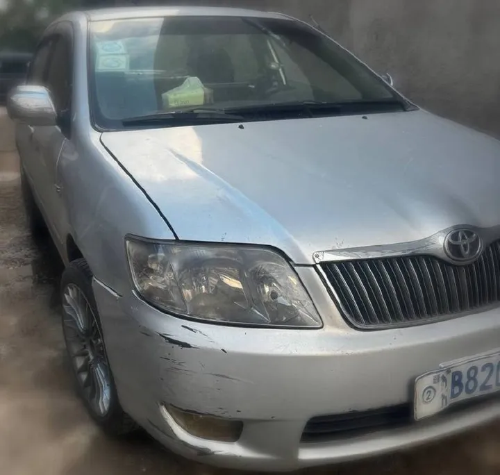 Toyota Corolla 2005 Automatic – photo 5