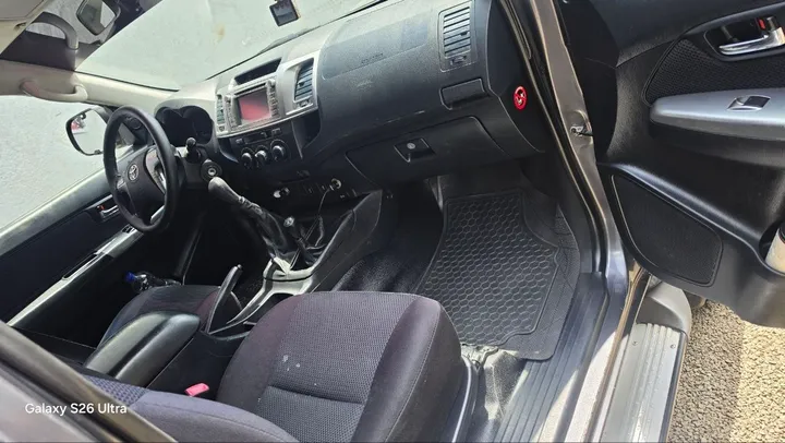 Toyota Hilux X Cab 2015 – photo 8