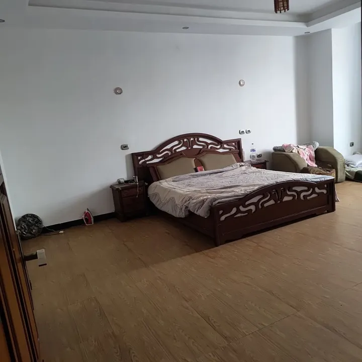 200 Sqm House at Summit 72 – photo 8