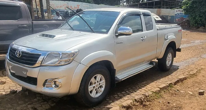 Toyota Hilux King Cab 2013 – photo 8