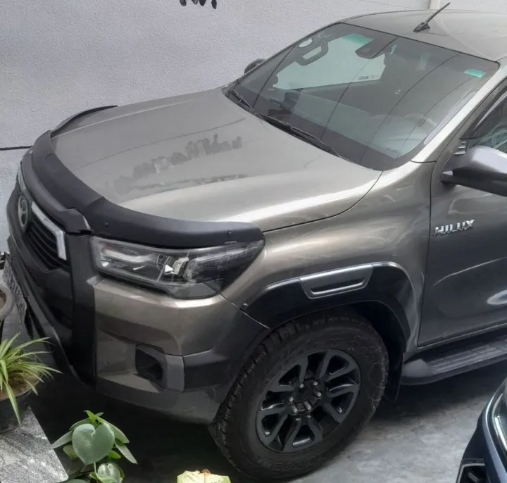 Toyota Invincible King Cab 2021 – photo 3