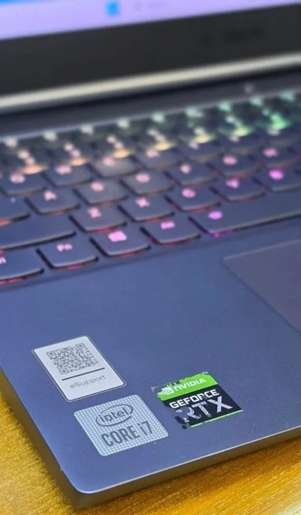 Lenovo Legion 7 i7 RTX 2070 – photo 4