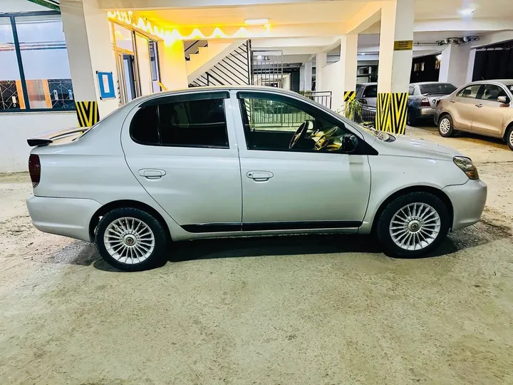 Toyota Platz 2005 Automatic – photo 6