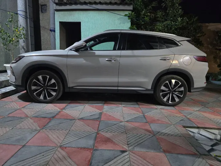 2025 BYD Song Plus Premium – photo 3