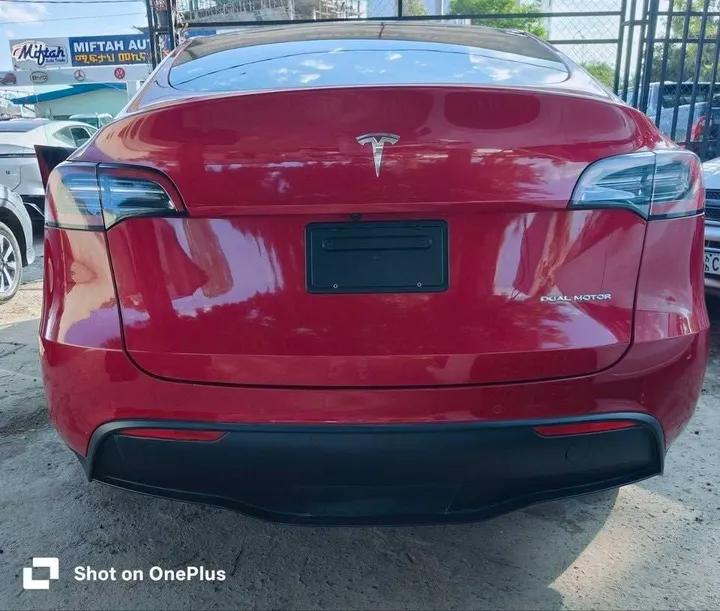 Tesla Model Y 2022 Long Range – photo 9