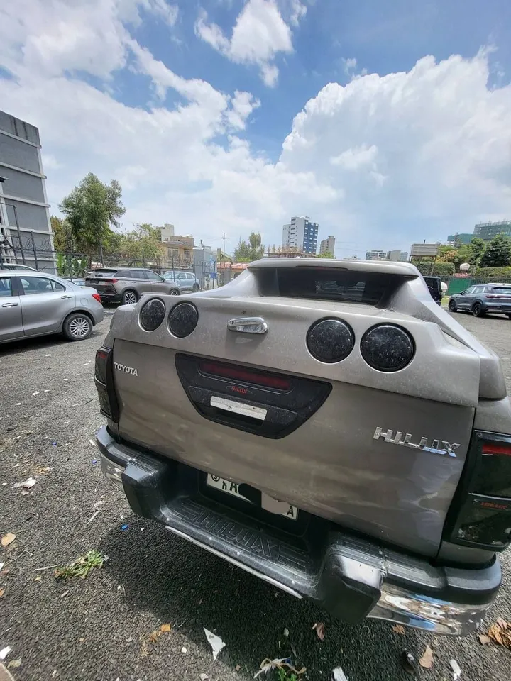 Toyota Hilux Revo King Cab 2019 – photo 5
