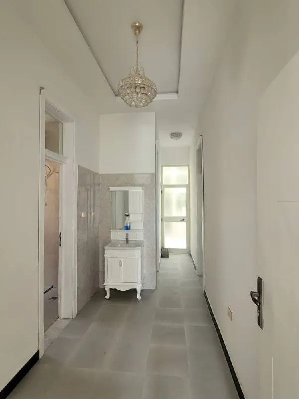 200 Sqm Villa House in Sumit – photo 5