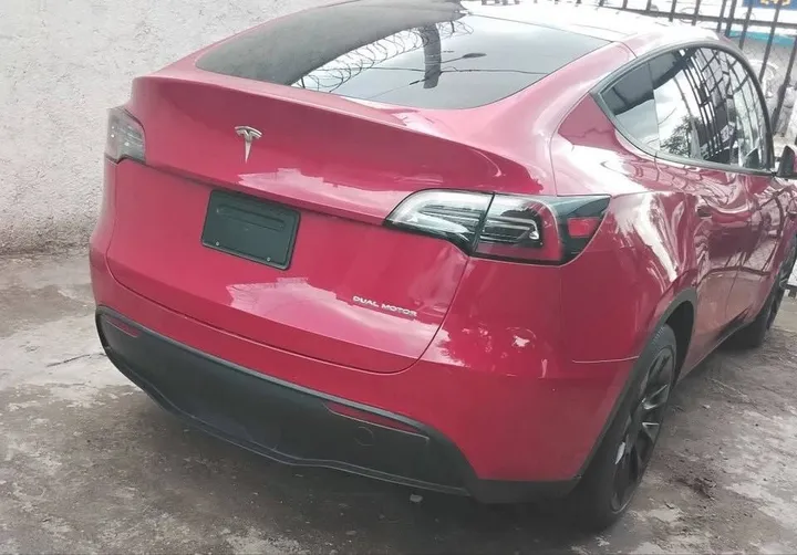 Tesla Model Y 2022 Long Range – photo 7