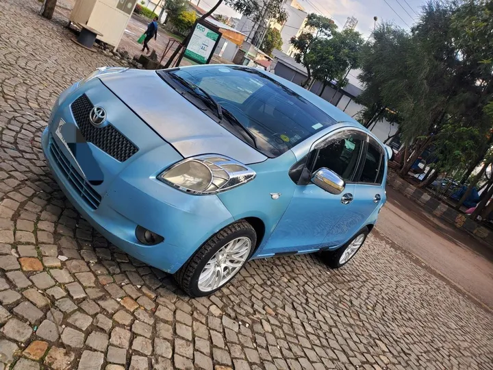 Toyota Yaris Compact 2007 Automatic – photo 3
