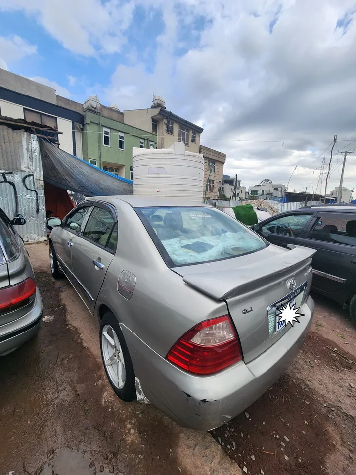 Toyota Corolla 2005 Automatic – photo 3