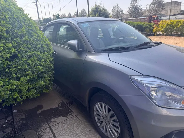 Suzuki Dzire 2022 Semi-Automatic – photo 3