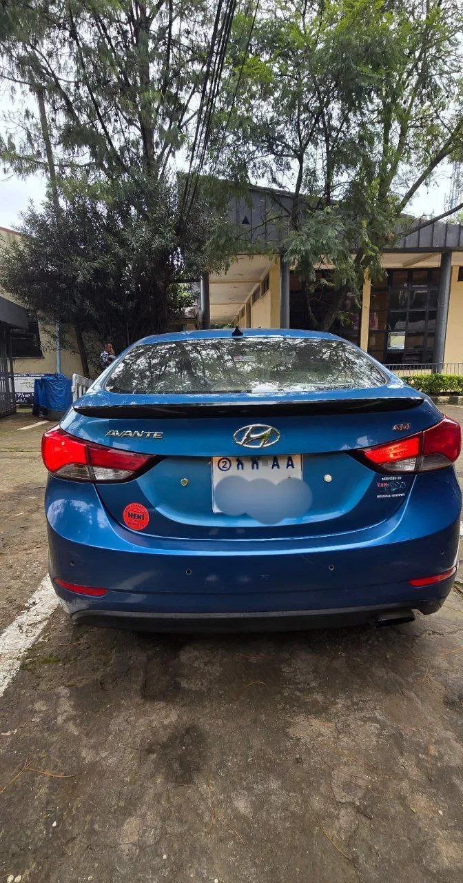 Hyundai Avante 2015 Automatic – photo 4