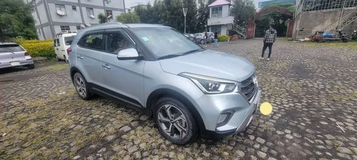 Hyundai Creta 2019 Automatic Full Option – photo 4