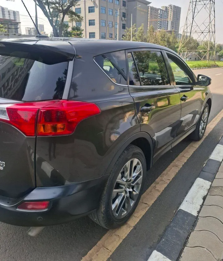 Toyota Rav4 2015 2.0L – photo 3