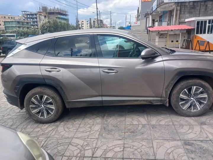 2021 Hyundai Tucson Hybrid – photo 3