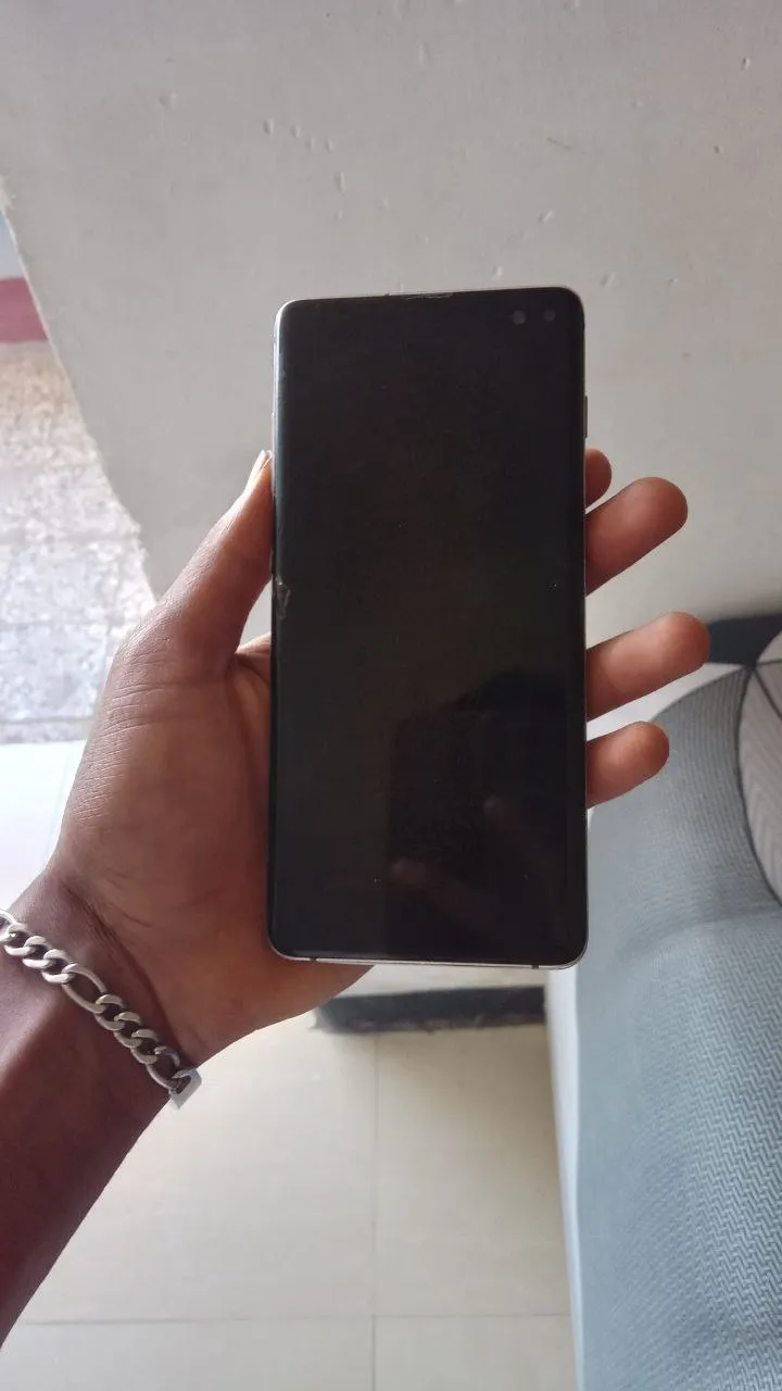 Samsung Galaxy S10 Plus 128GB – photo 4