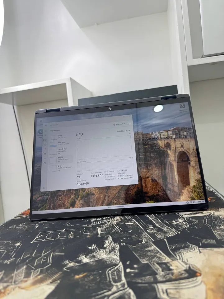 HP OmniBook Ultra Flip 14 – photo 3