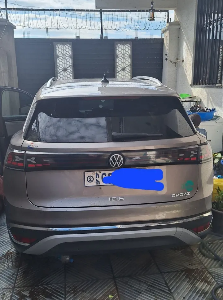 Volkswagen ID6 Crozz Pro 2022 – photo 4